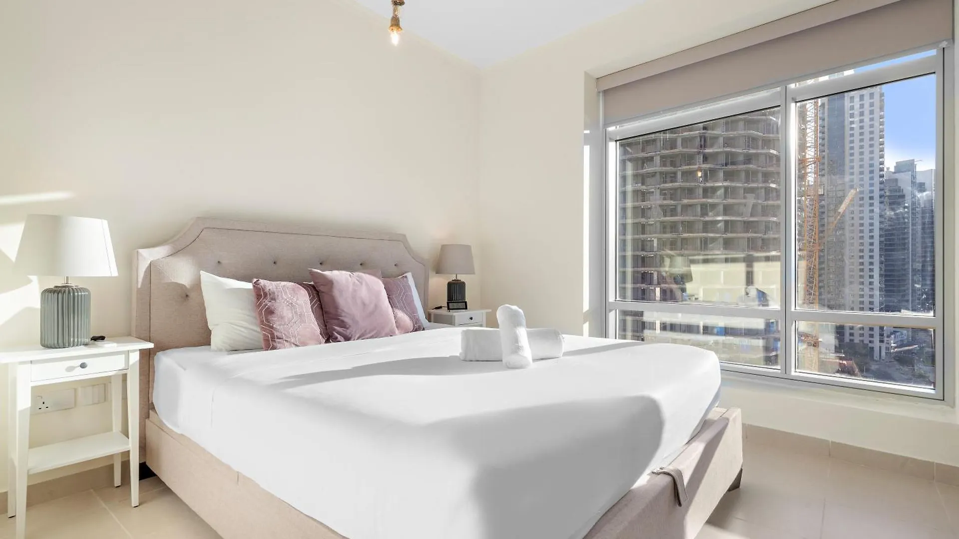 Prime 2Br With Balcony & Full Burj Khalifa Views Apartment Dubai