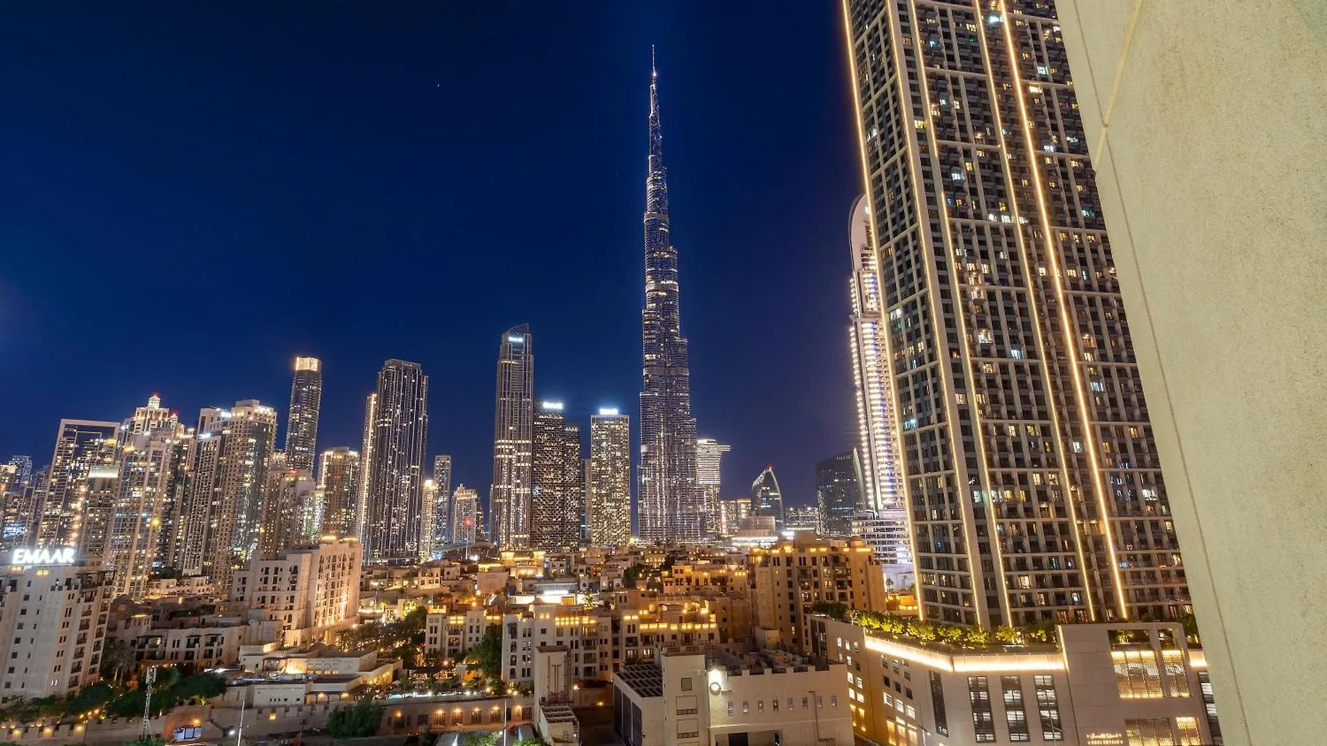 Prime 2Br With Balcony & Full Burj Khalifa Views Apartment Dubai