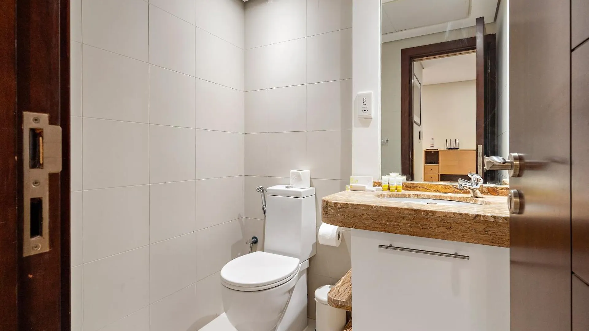 Prime 2Br With Balcony & Full Burj Khalifa Views Apartment Dubai 0*,  United Arab Emirates