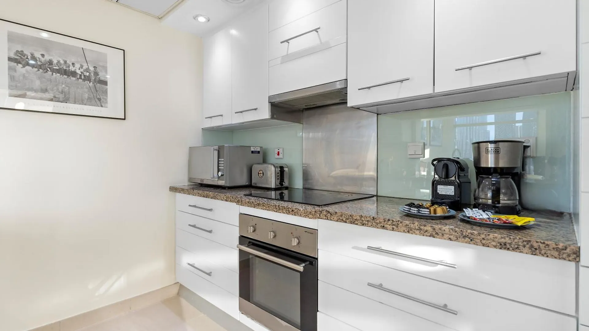 Prime 2Br With Balcony & Full Burj Khalifa Views Apartment Dubai