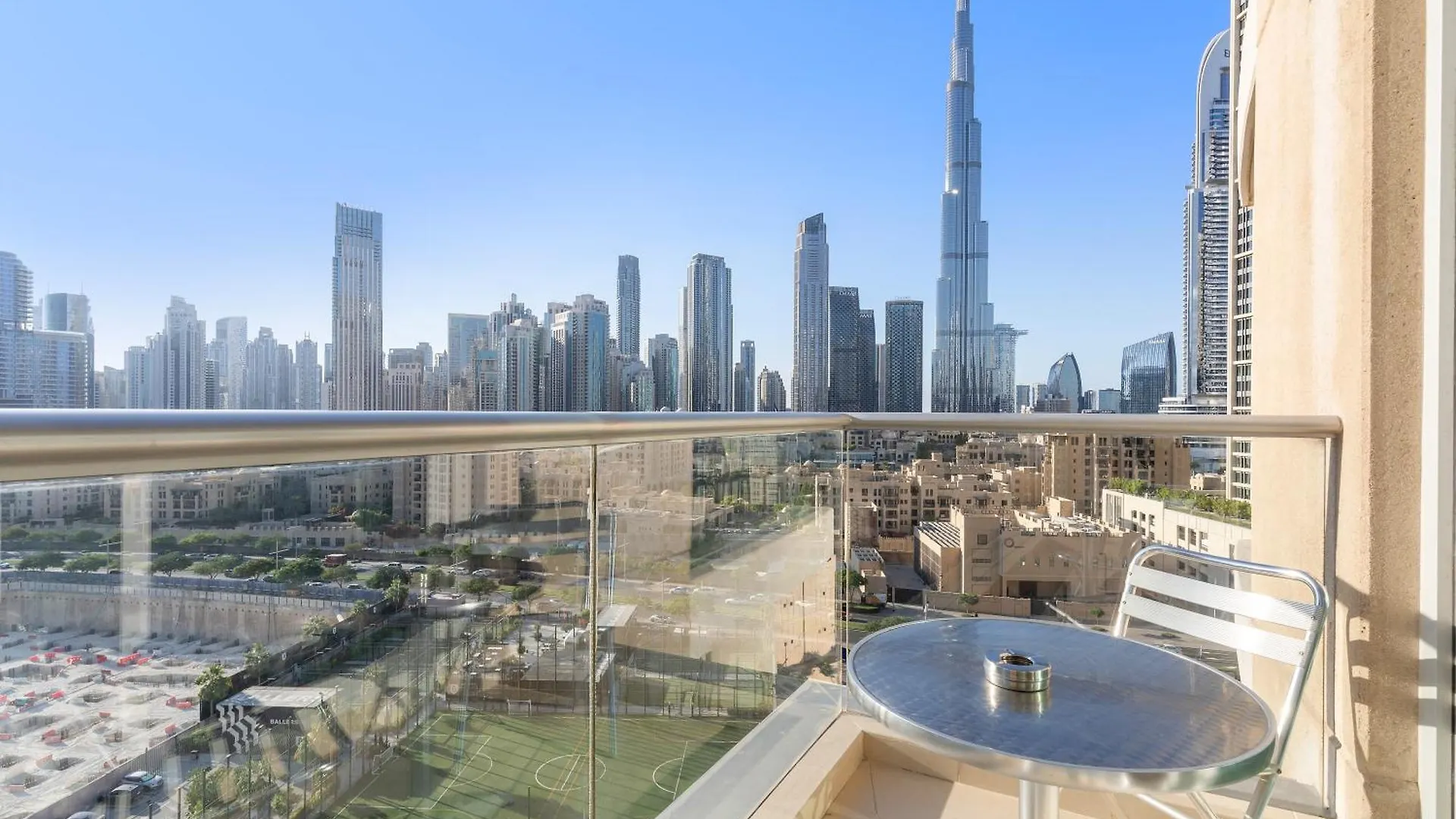 Prime 2Br With Balcony & Full Burj Khalifa Views Apartment Dubai