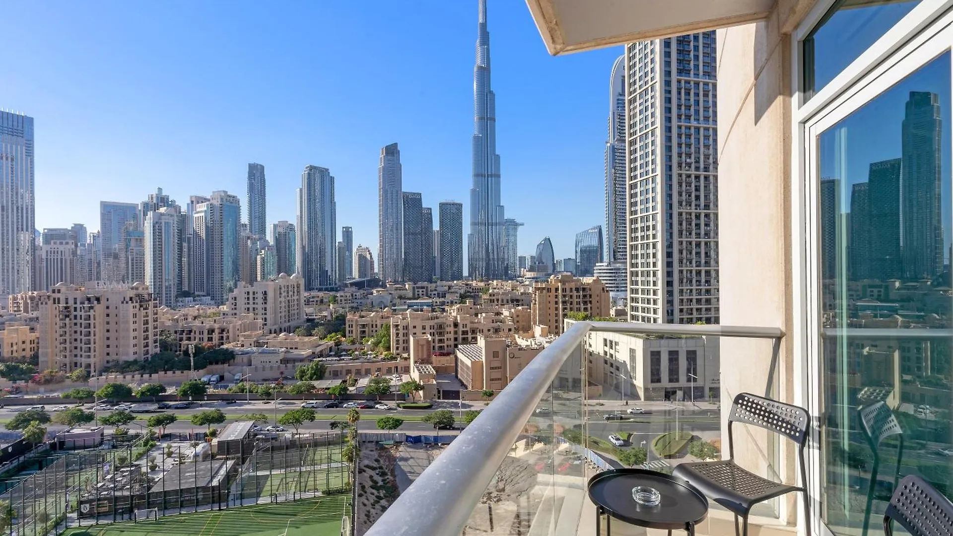 Prime 2Br With Balcony & Full Burj Khalifa Views Apartment Dubai